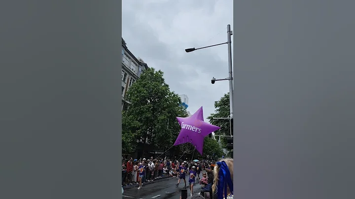 Auckland Farmers Santa Parade #newzealand #auckland #santaparade