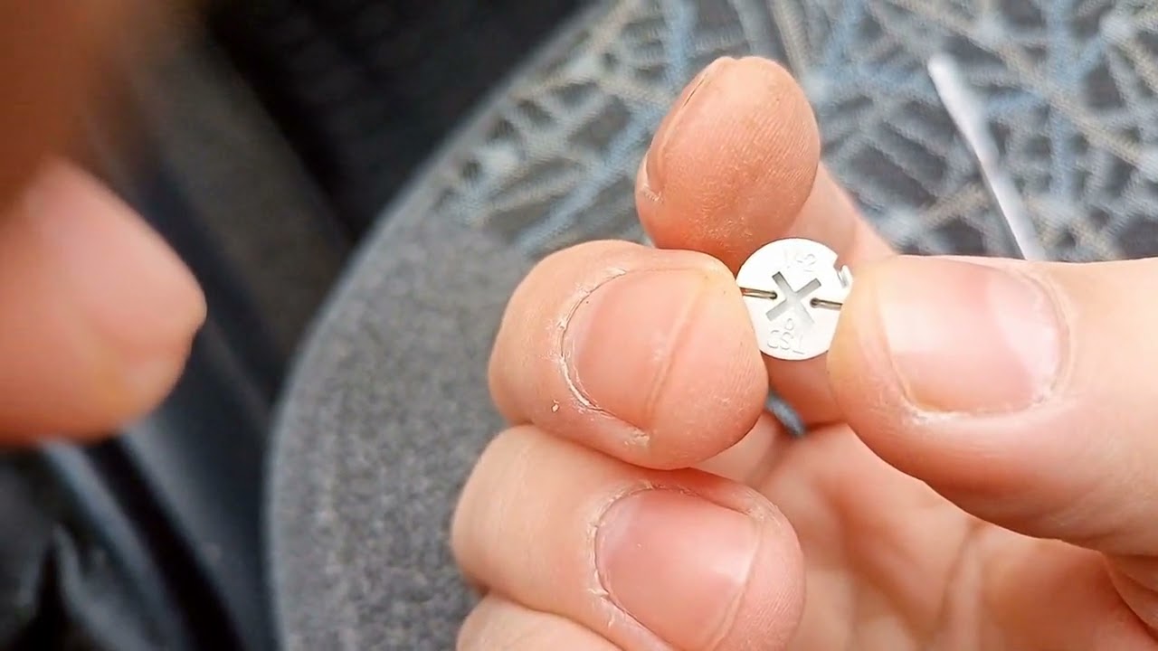 как поменять лампочку кнопки птф шевроле ланос - YouTube