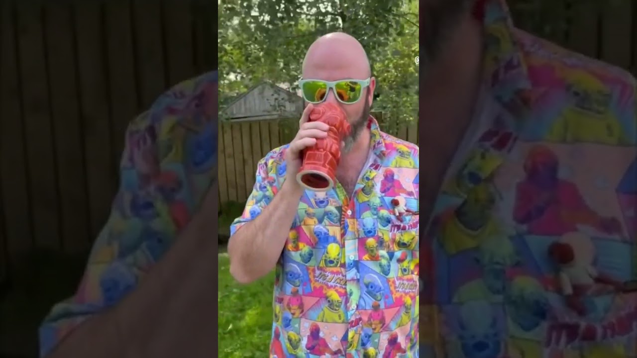 RSVLTS &ldquo;It&rsquo;s a Trap&rdquo; Tux. Darth Elvis - Ackbar (Gaybar Parody). #ackbar #rsvlts #darthelvis