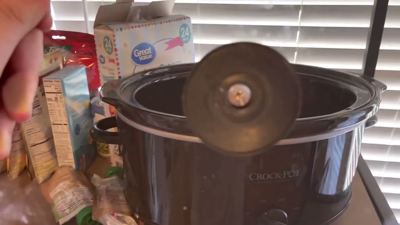 Unboxing Crock Pot 7 Quart Slow Cooker - Bravo Charlie's Episode