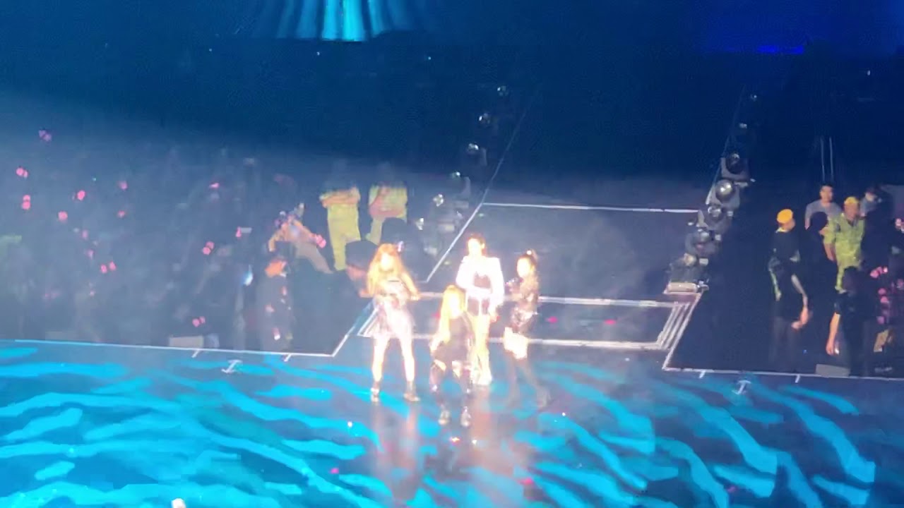 BOOMBAYAH @BLACKPINK IN KUALA LUMPUR CONCERT