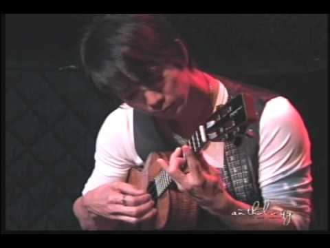 Jake Shimabukuro - "Bohemian Rhapsody" asuu Anthologiassa San Diegossa