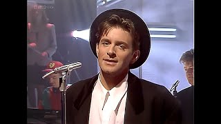 Scritti Politti  - Oh Patti (Don&#39;t Feel Sorry For Loverboy)  TOTP - 1988  [Remastered]