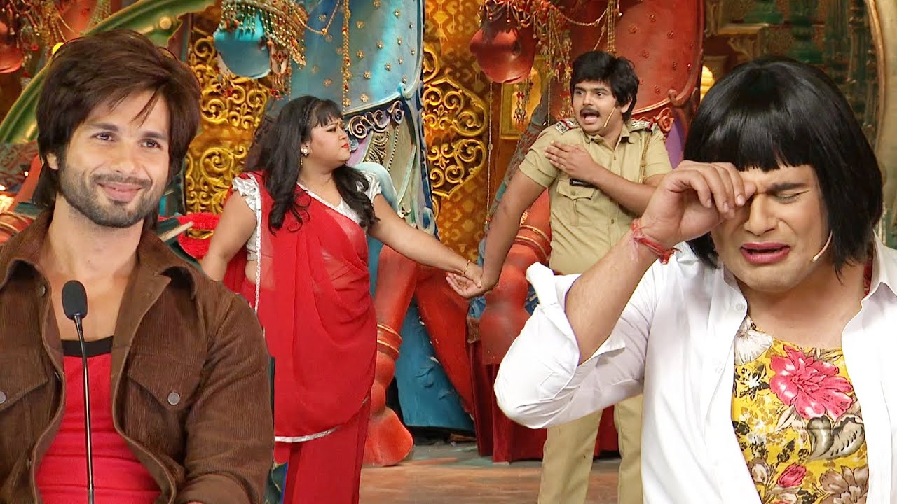 भारती सिंह ने स्टेज पर लड़को को पिता | Comedy Circus | 