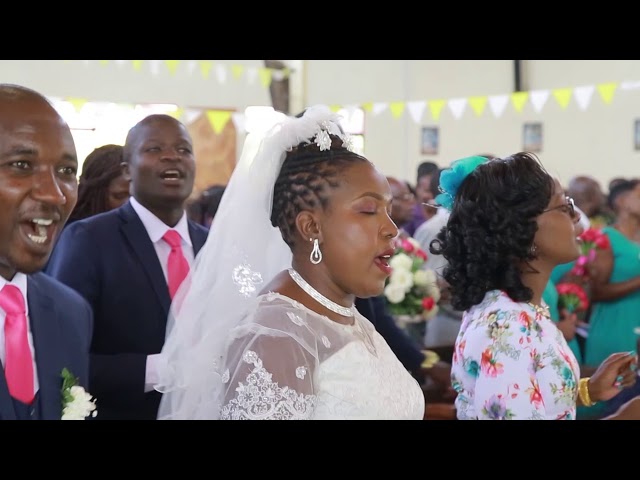 Heri Mume Yule by Ochieng Odongo - Live Wedding Performance 2019 class=
