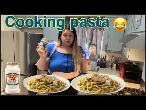 Cooking Alfredo pasta (cooking with the bad bish )