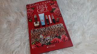 Estée Lauder Treat Yourself Gift Set unboxing