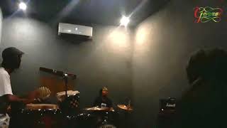 Dhevy Geranium - Kopi Dangdut Versi ska Live@Studio