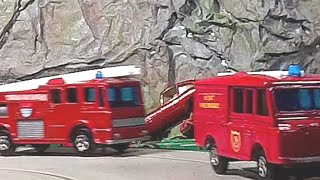 Matchbox  30 years of Fire Trucks & Police Cars on Matchbox Motorway #adultdiecast
