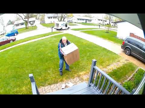 Angry Mailman Is Angry