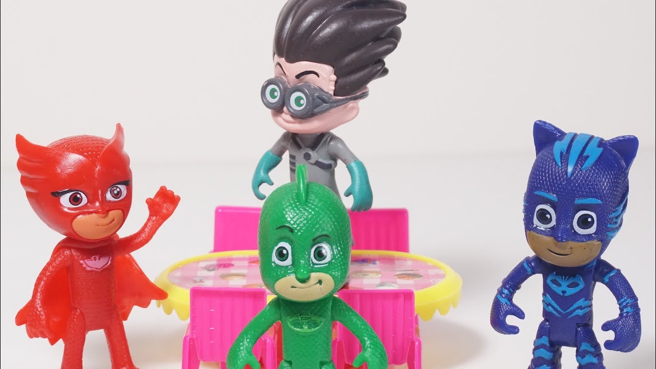 #pijamaskeliler sürpriz parti - Romeo kendi doğum günü pastasını mahvediyor - Pijamaskeliler izle - YouTube Birlikte Oynayalım TV