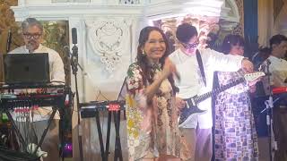 Rossa Takkan Berpaling Darimu  Mall Central Park 1432026 paling Depan