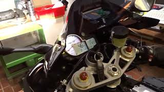 IRC QUICKSHIFTER AND BLIPPER S1000RR INSTALLATION/TEST Resimi
