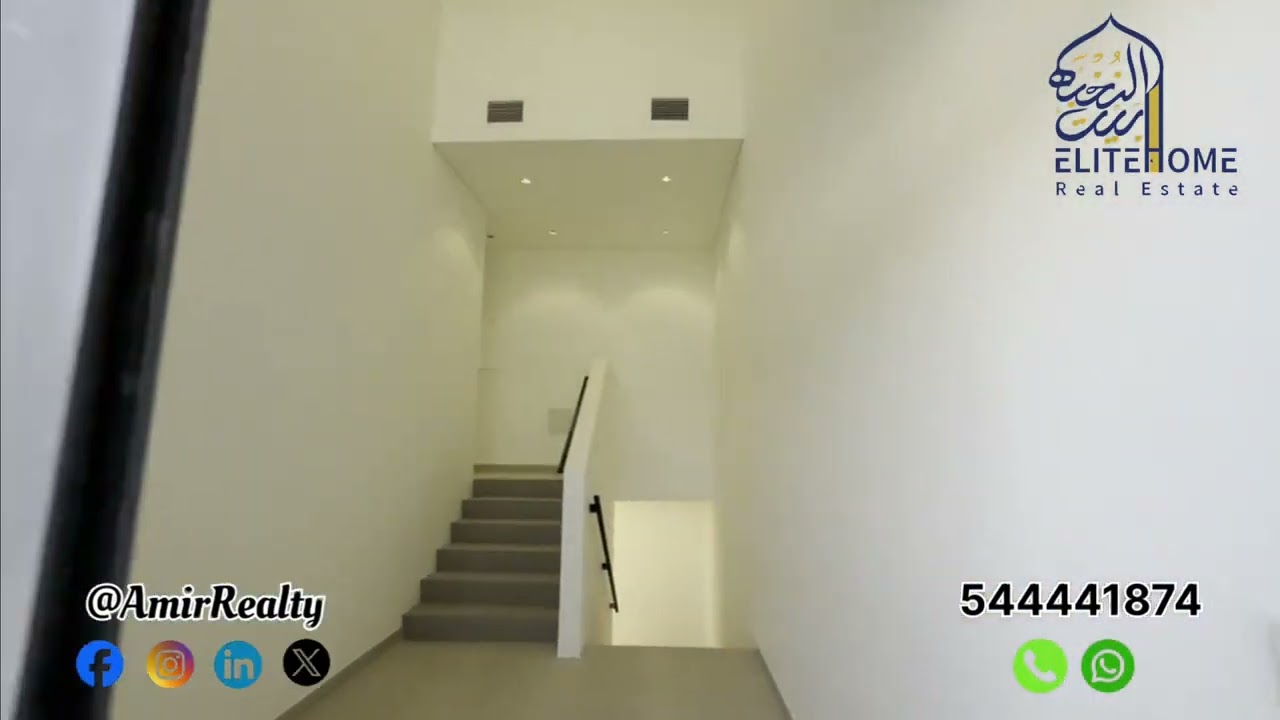 S-1427 - Elegant Corner Townhouse|Freehold|Huge Plot