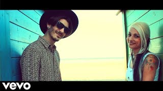 Safari Club - Es Fácil Ponerse A Soñar - Videoclip Oficial