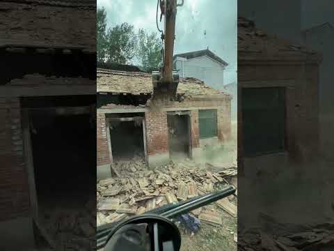 Demolition of level