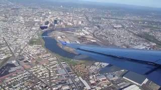 United Airlines trip report : Newark to Chicago (O'hare) - Full flight Halfway Point Between Chicago Ohare And Newark Liberty
