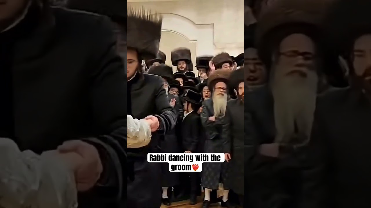 Tzanz Klausenburg Rabbi dancing with the groom❤️‍🔥