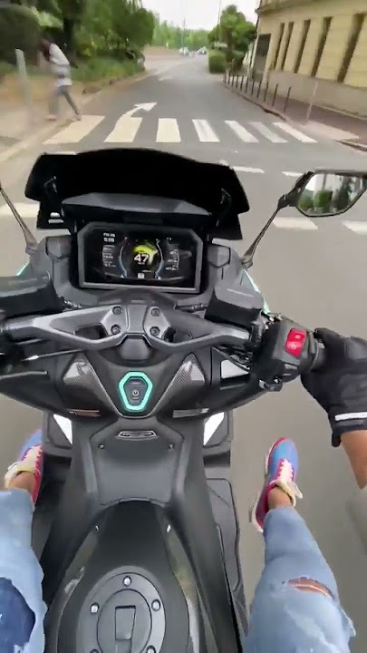 Tmax 560 2022 تيماكس #shorts Criminel Rider #insta360