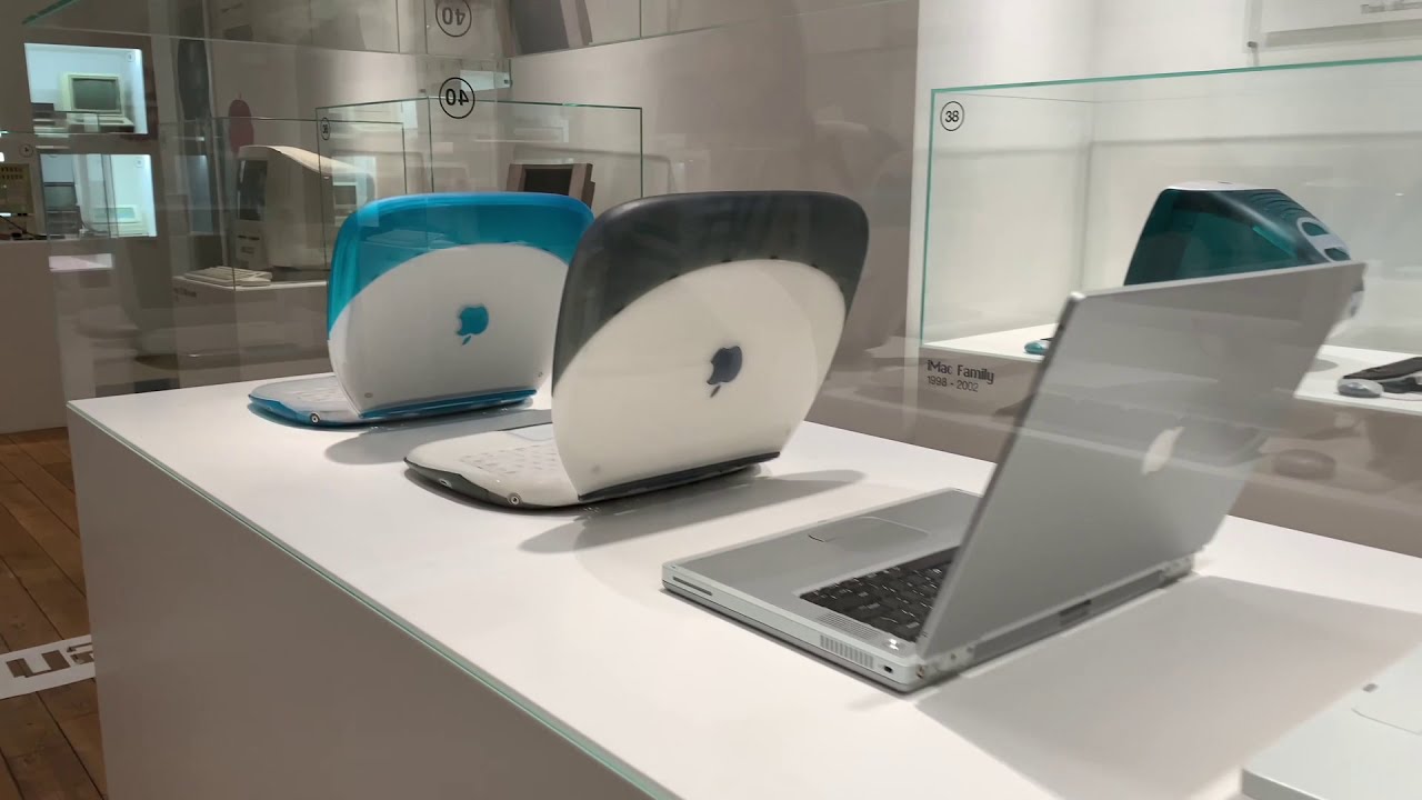 Apple Museum In Prague 🇨🇿 Czech Republic - Massive Collection 😍