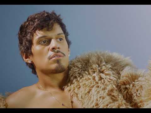 Omar Apollo - Be Careful With Me (Lyric Video)