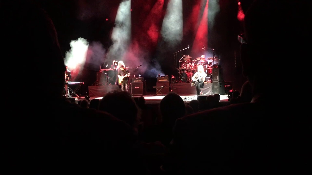 Steve Hackett The Musical Box (Cardiff 2017) YouTube