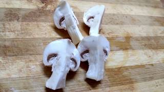 Basic method of cleaning and cutting mushroom for cooking in gravy or
fried rice. https://www./watch?v=bp07h3da97o
