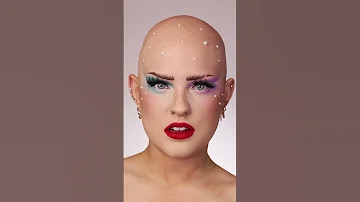 OH MY GOD MY NECK Its Okay I Promise 
