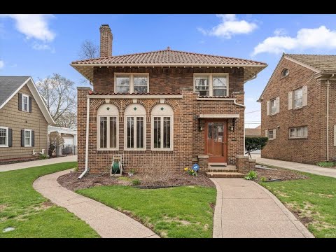 1112 E Wayne Street, South Bend, IN home video tour