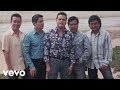 Grupo Bryndis - Por Muchas Razones Te Quiero ft. Kris Melody