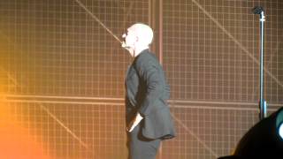 Biagio Antonacci - Iris (Tra le tue poesie) Live @ Palapanini Modena