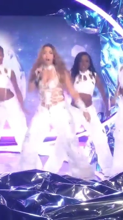 Shakira - Punteria, The Tonight show #shakiradance #shakira #puntería