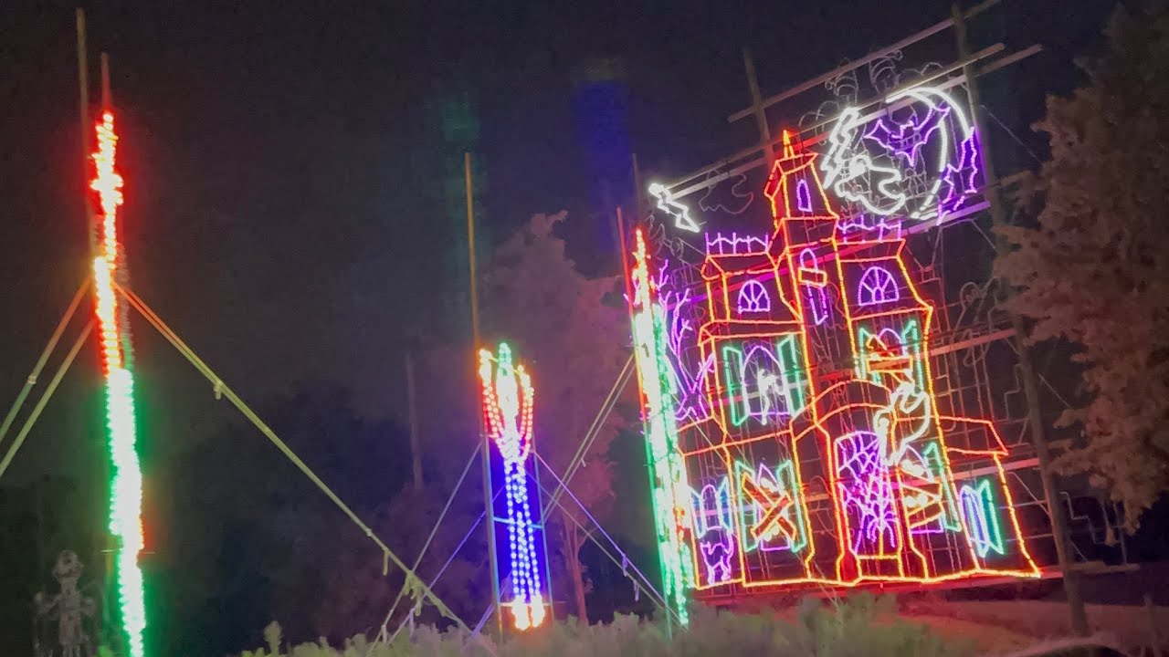 Shady Brook Farm Halloween light show, hayride with the family. YouTube