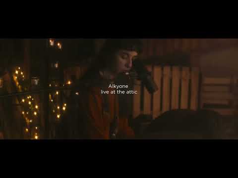Alkyone - The Wolves (Act I and II)//(Bon Iver cover) - [live at the attic]