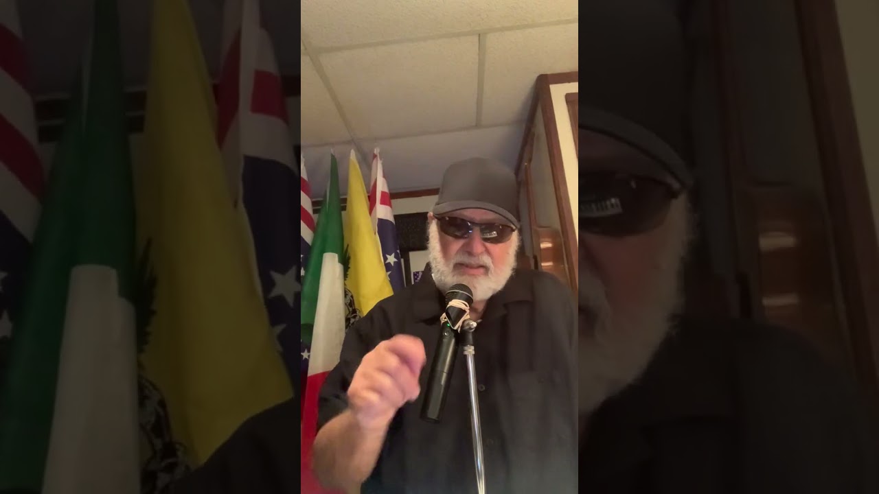 PAUL FRANCIS MINI CONCERT WONDERFUL WORLD AND A SHAKE YOUR ASS SONG.