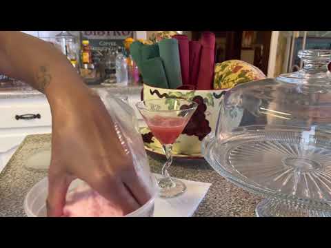 HOW TO MAKE COTTON CANDY LEMONADE