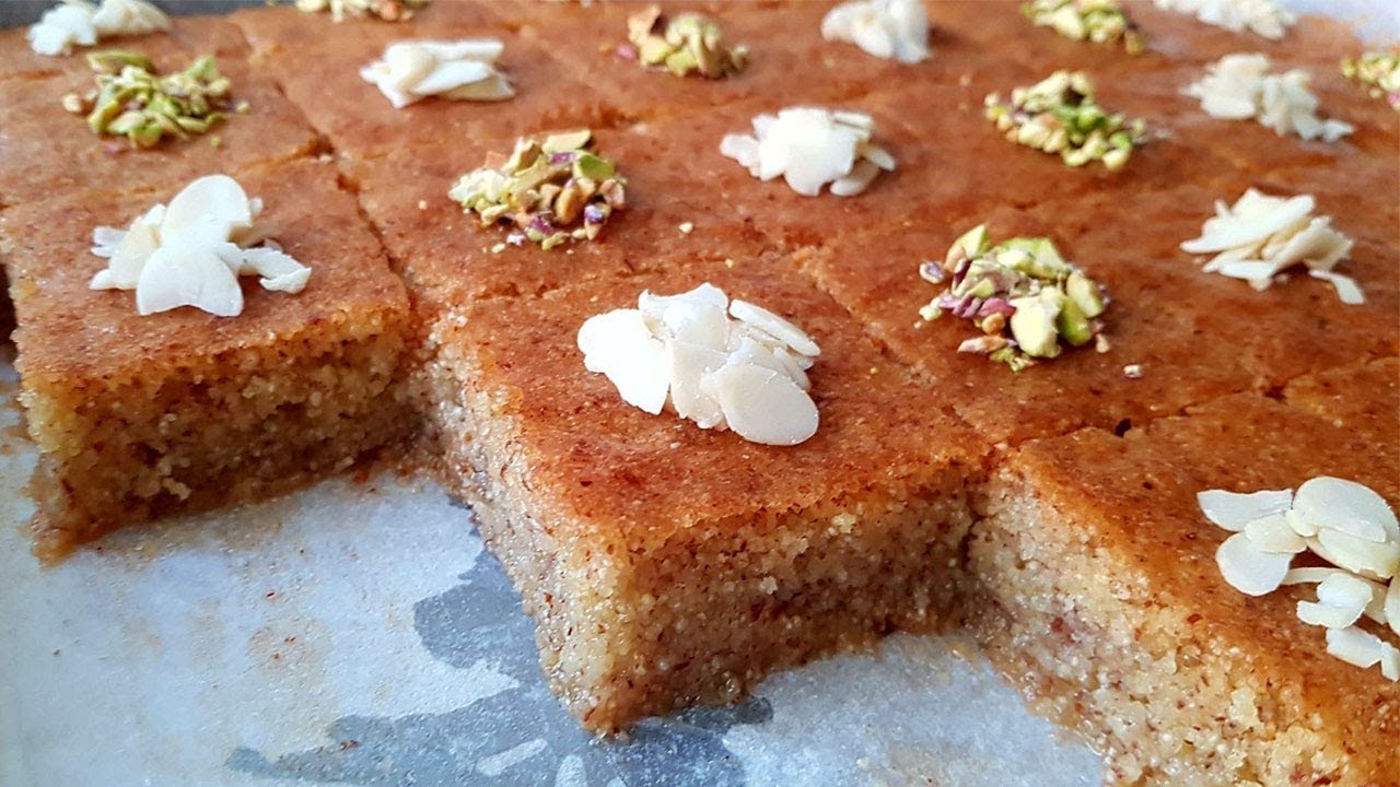 ثلاث وصفات في واحدة  شبييييييييهة * قلب اللوز* البسبوسة * الشامية