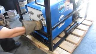Miller AEAD-200LE Gas Powered AC/DC Arc Welder Generator