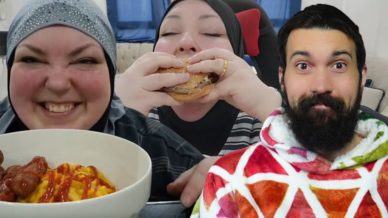 I discuss chew-less 1am meals & squirting wienies ft. Foodie Beauty