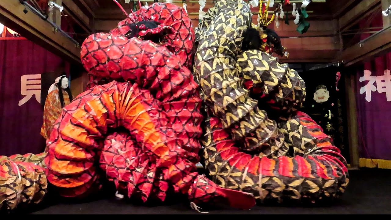 石見神楽 大蛇】杵束神楽社中 - YouTube