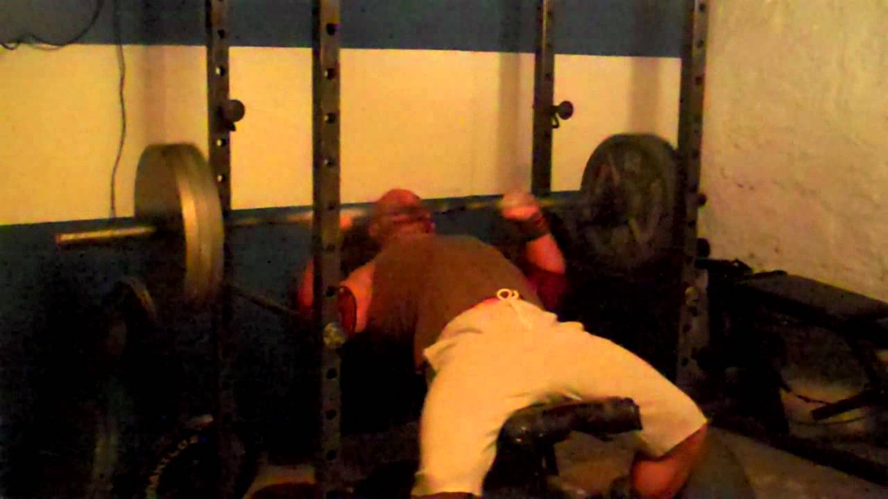 Silva smashes state record with 800-pound squat at Texas