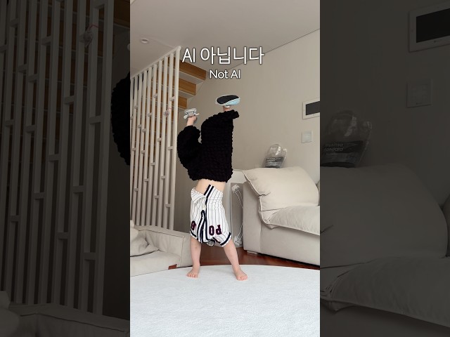 어른보다 물구나무 잘 서는 3살 아기