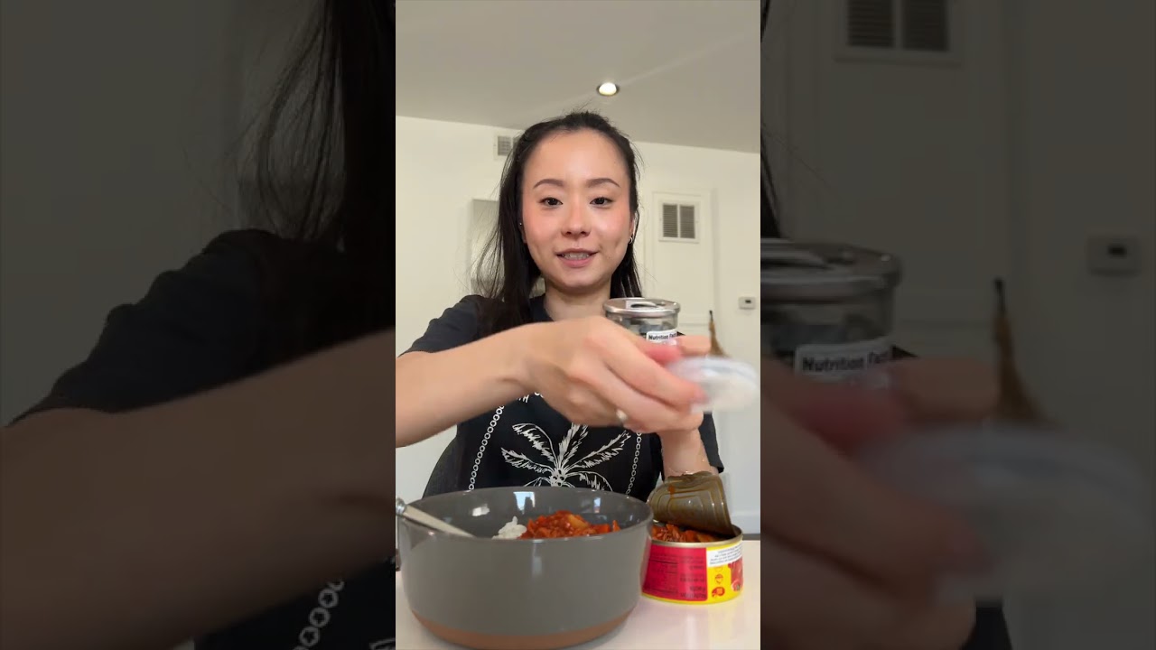 Easy Korean Spicy Tuna Kimbap - Jecca Chantilly