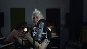 Joelle Taylor - Dulce et Decorum est by Wilfred Owen