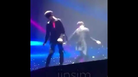 [FANCAM] 160723 EXOrDIUM DAY 2 - Kai "Artificial Love"