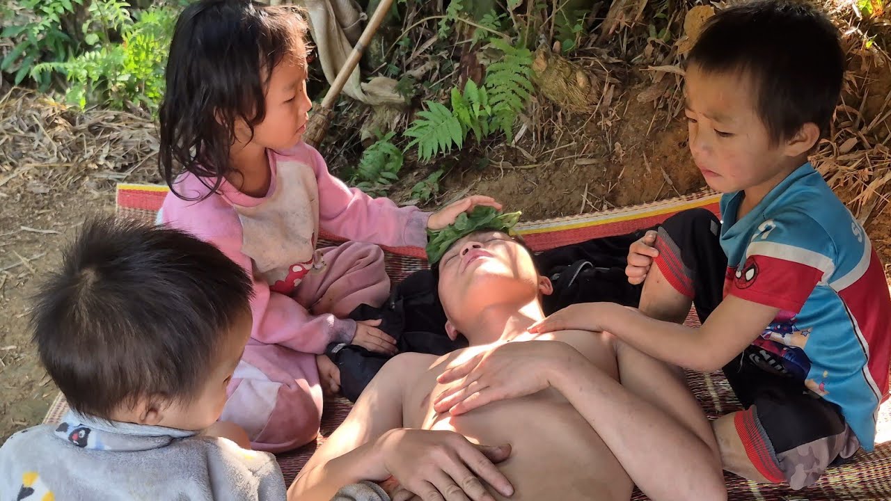 chú bị ốm bé đi xin thuốc về cho bố bố đi lấy lói chuối về nhà #hoangtieuyen123