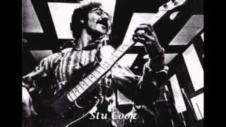 The Golliwogs/Creedence Clearwater Revival ~ '' Walking On The Water''(Two Versions 1966 1968)