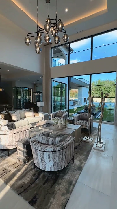 **Elevate Your Living: Luxurious Villa Decor Transforming Your Home and Soul**In