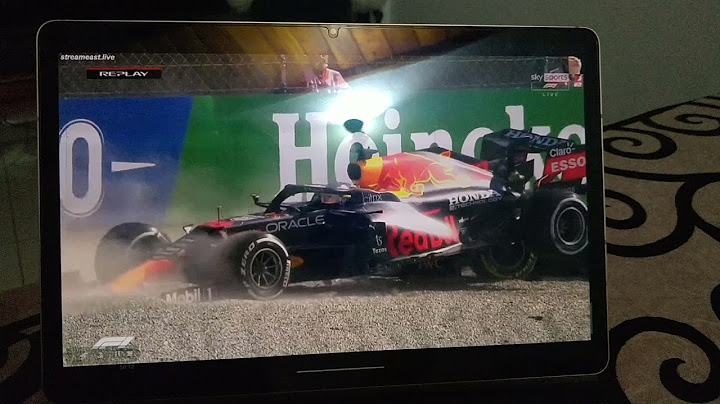 Max Verstappen and Lewis Hamilton Crash in Italian GP | WHO'S AT FAULT?!
