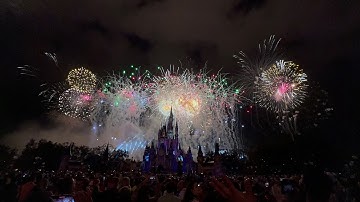 2023 Fantasy in the Sky New Years Eve Fireworks - Magic Kingdom - Walt Disney World